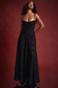 Stilvolles Ärmelloses Kleid – Viviana