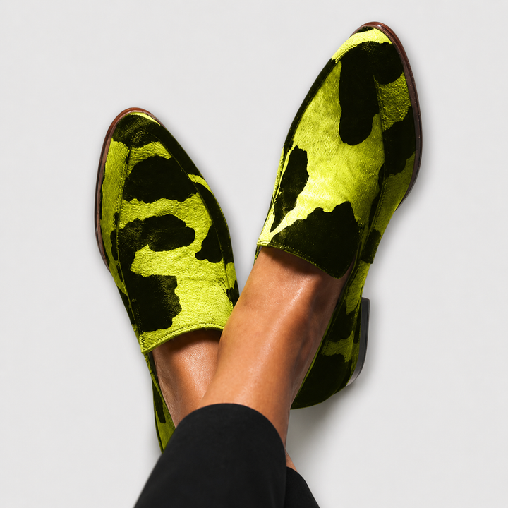 Jule – Loafer mit Kuhfell-Print – Produktansicht 2