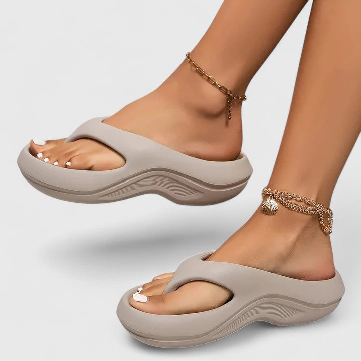 Helene – Leichte Slip-on-Sandalen – Produktansicht 6