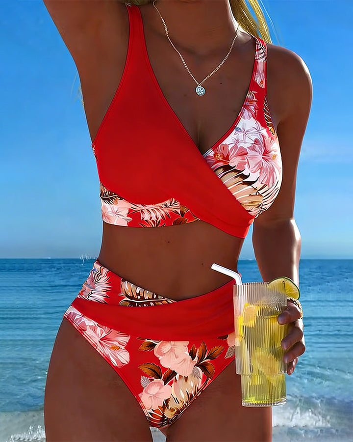 Marie – Bikini mit kontrastierendem Blumenmuster und Schlitz – Produktansicht 12