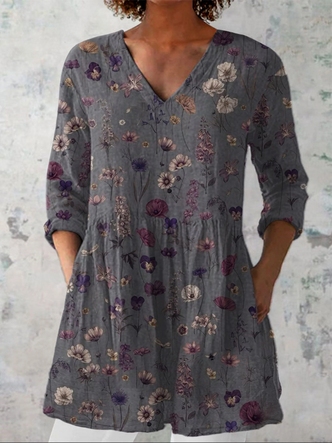 Annedore – Lange Bluse mit V-Ausschnitt – Produktansicht 1
