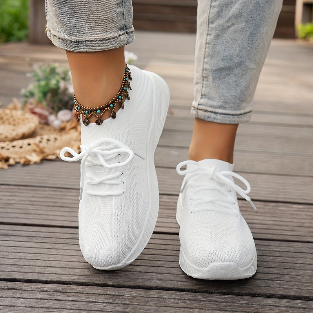 Trude – Bequeme und leichte Schuhe – Produktansicht 1