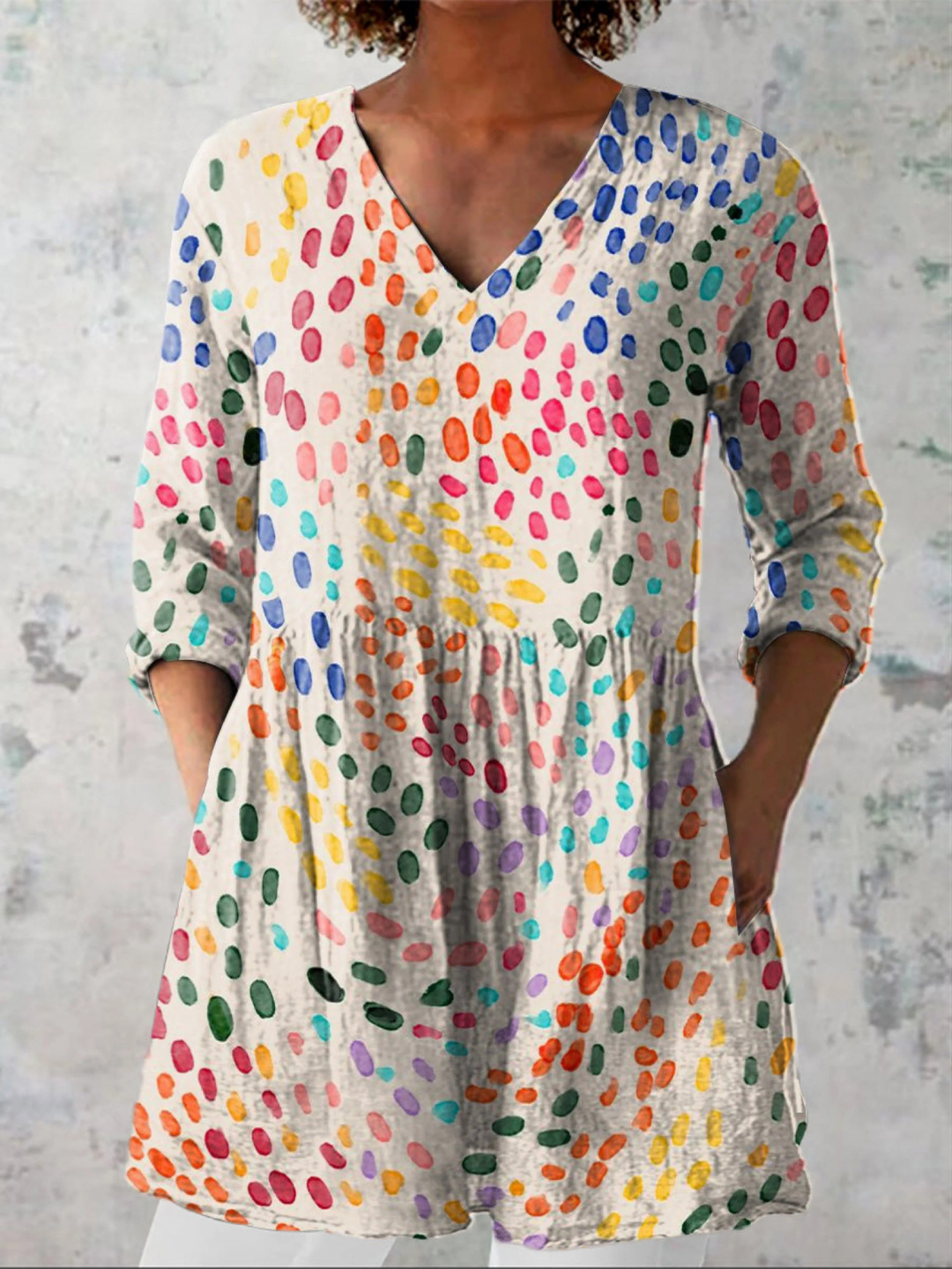 Ivonne – Lange Bluse mit V-Ausschnitt – Produktansicht 1