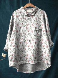 Paula – Legere Damenbluse mit rosa Frühlings-Blumenmotiv – Produktansicht 1