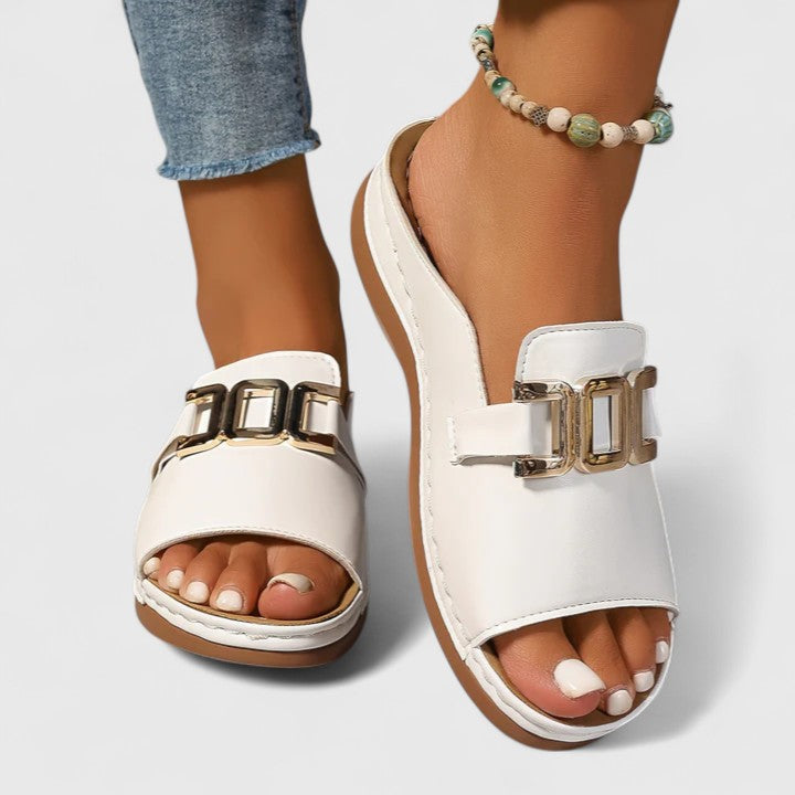 Frieda – Orthopädische Sandalen – Produktansicht 1