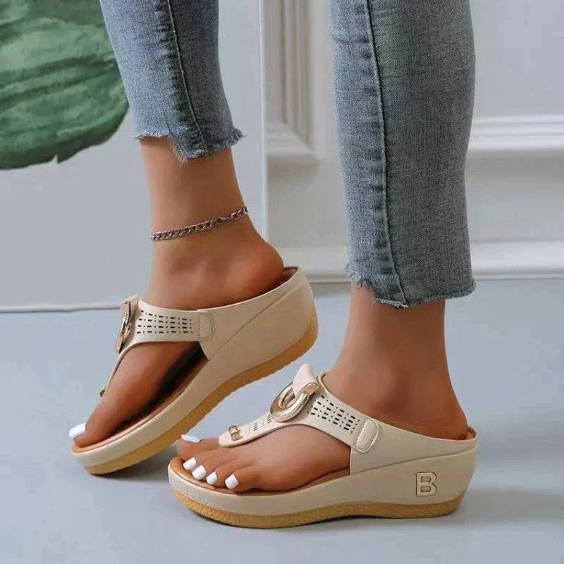 Bequeme Damen-Sandalen mit unterstützender Passform – Talia