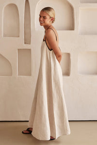 Beige Sommerkleid mit femininem Silhouette – Isara
