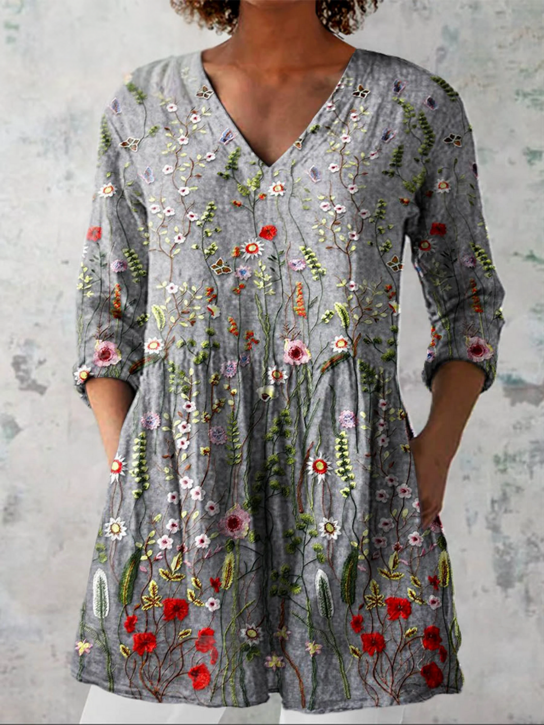 Josephine – Lange Bluse mit V-Ausschnitt – Produktansicht 1