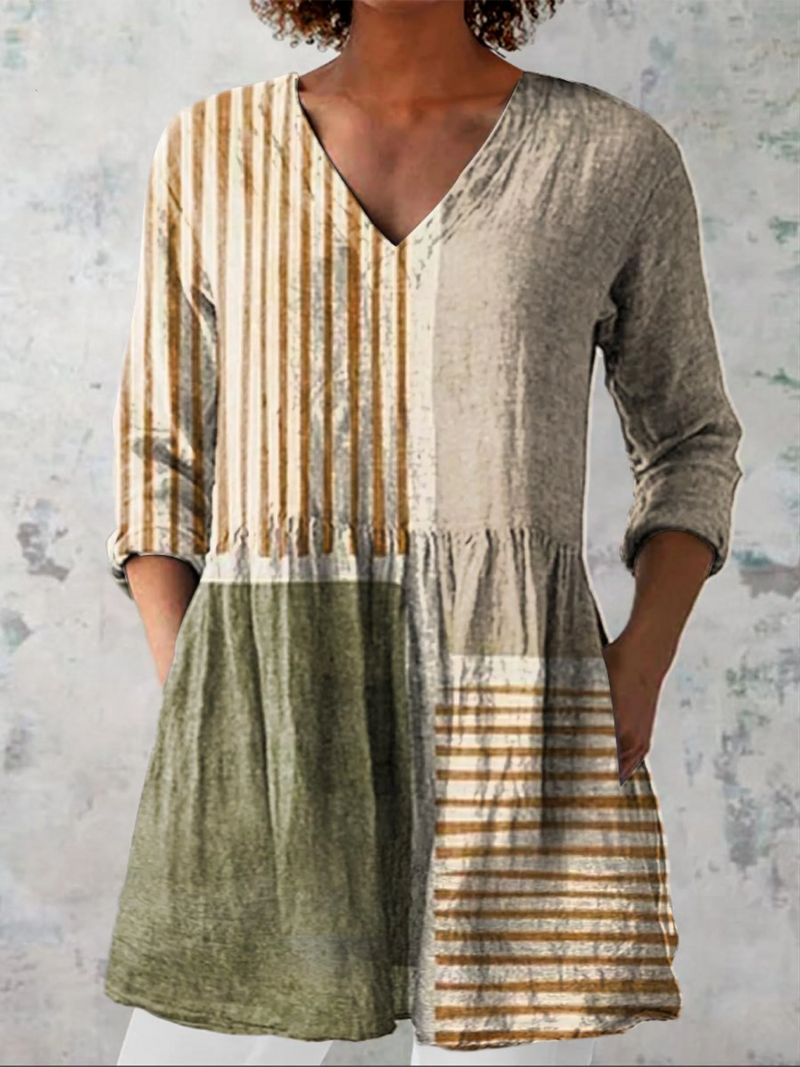 Brunhilde – Lange Bluse mit V-Ausschnitt – Produktansicht 1