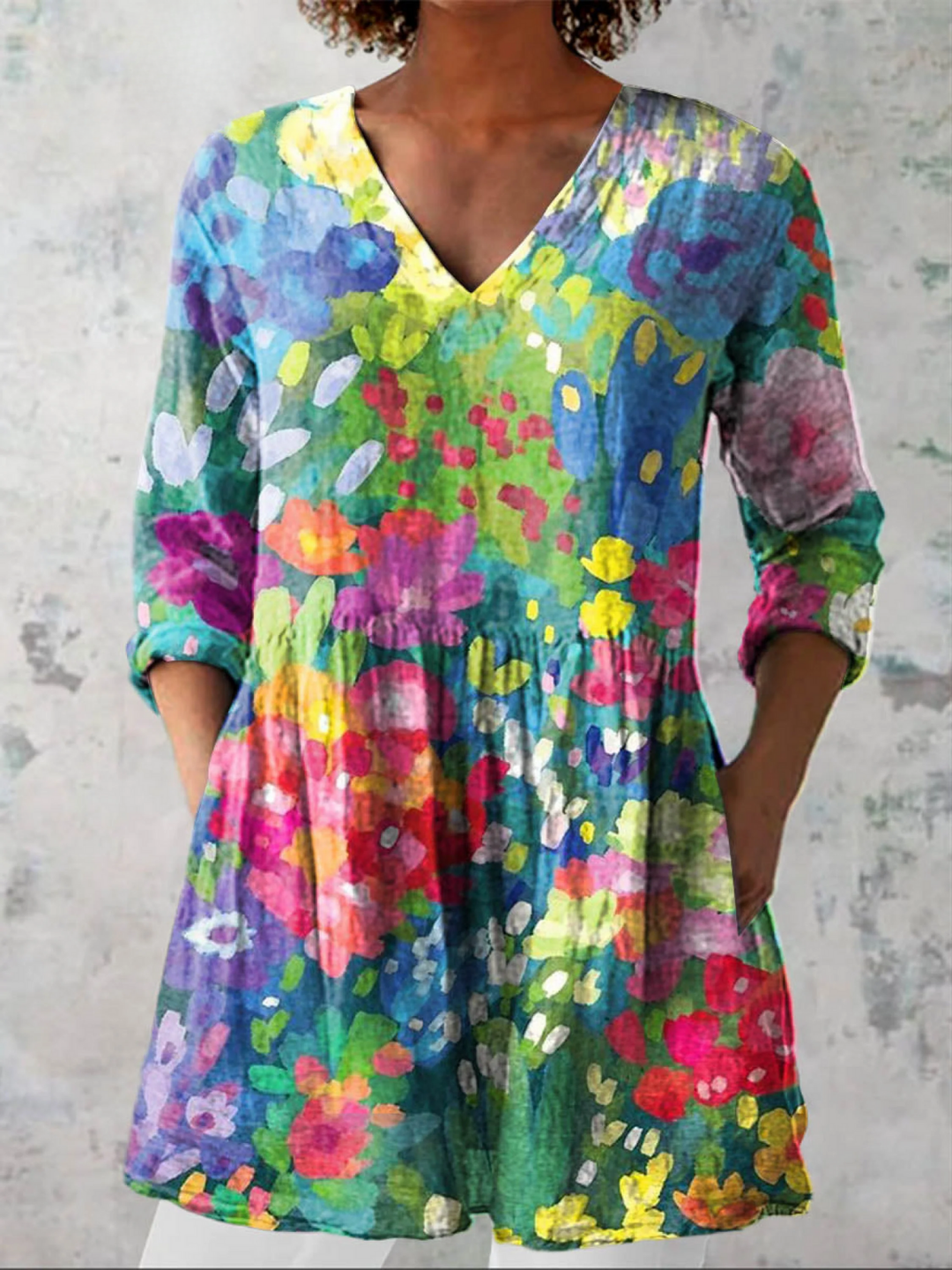Madeleine – Lange Bluse mit V-Ausschnitt – Produktansicht 1