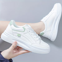 Nina – Schicke weiße Sneaker mit leichtem Komfort – Produktansicht 10