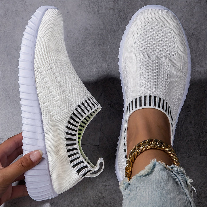 Rike – Ultraleichte rutschfeste Sneaker – Produktansicht 3