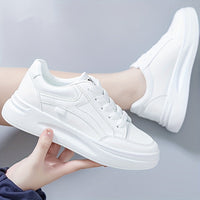 Nina – Schicke weiße Sneaker mit leichtem Komfort – Produktansicht 8