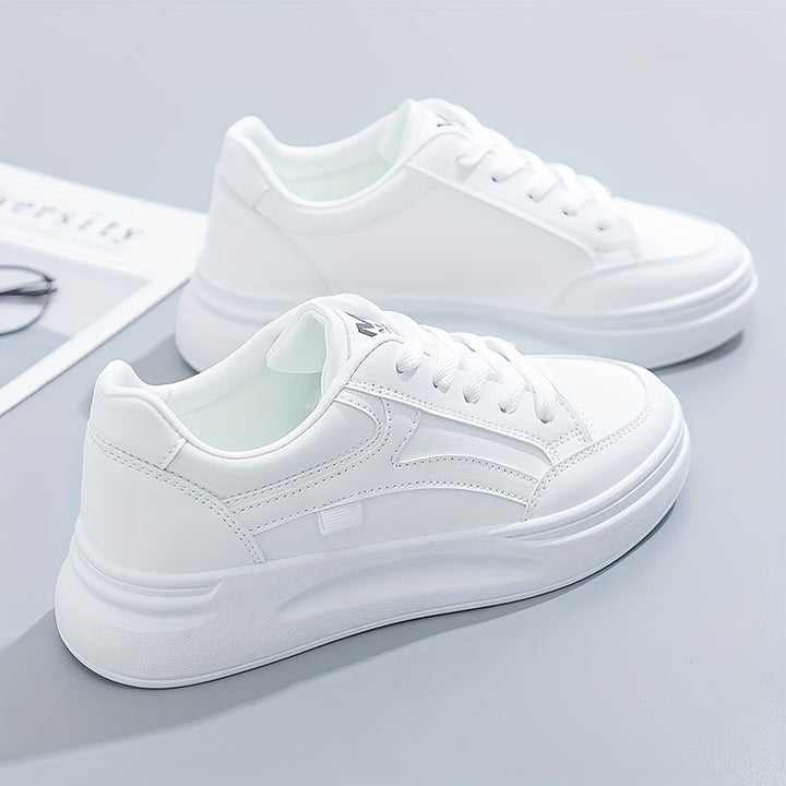 Nina – Schicke weiße Sneaker mit leichtem Komfort – Produktansicht 1