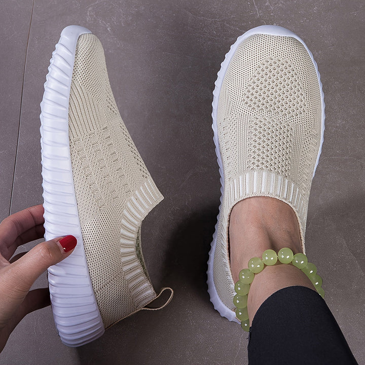 Rike – Ultraleichte rutschfeste Sneaker – Produktansicht 11