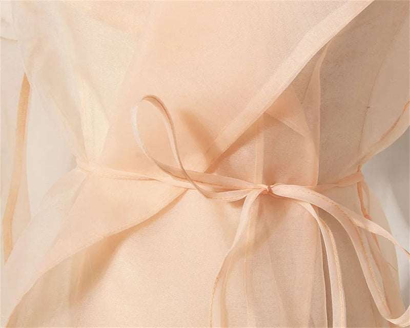Zweiteiliges Chiffon Sommeroutfit mit Gürtel und Rock – Maurelle