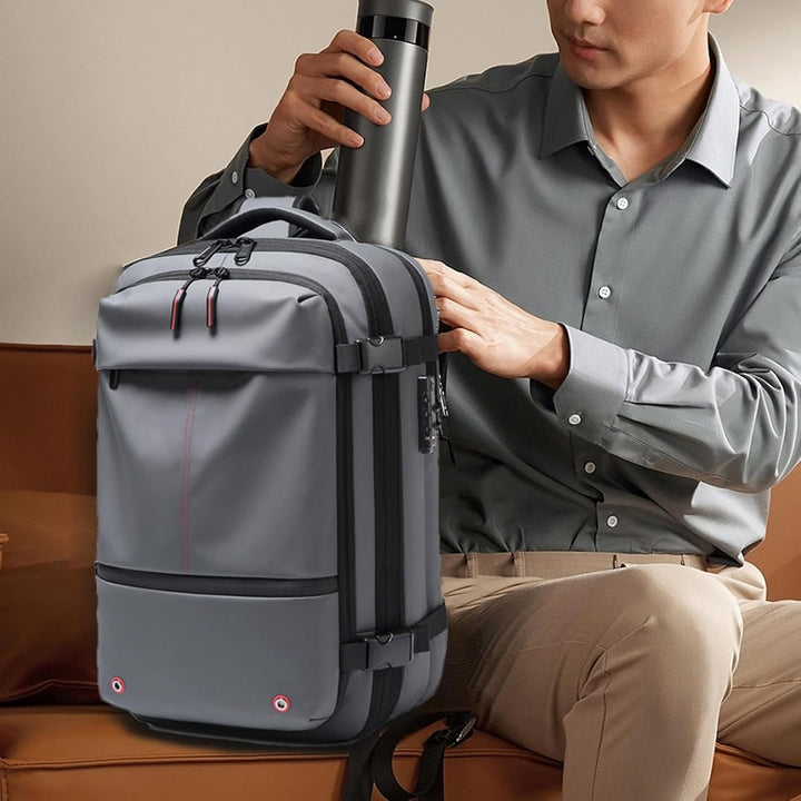 Luftstaubsauger-Rucksack – Erweiterbarer 60L wasserdichter Reisetasche mit Laptopfach – Trivora