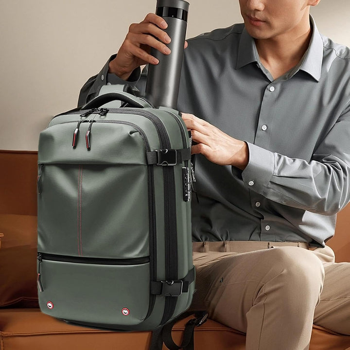 Luftstaubsauger-Rucksack – Erweiterbarer 60L wasserdichter Reisetasche mit Laptopfach – Trivora