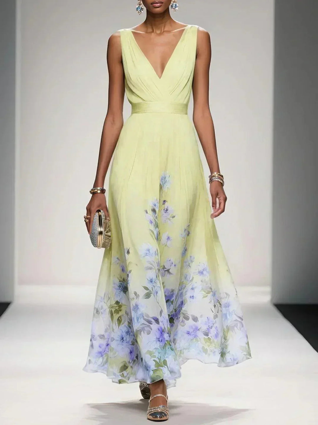 Paula – Maxikleid aus Chiffon mit Blumen hellblau und V-Ausschnitt – Produktansicht 6