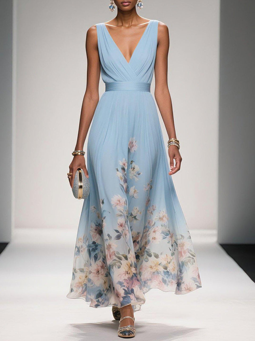 Paula – Maxikleid aus Chiffon mit Blumen hellblau und V-Ausschnitt – Produktansicht 1