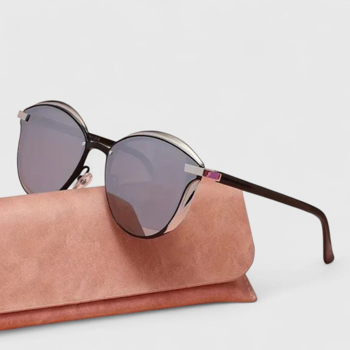 Rosemarie – Raffinierte Sonnenbrille – Produktansicht 9