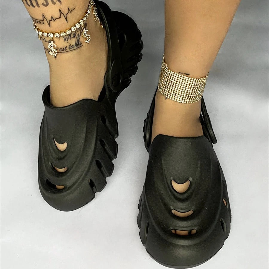 Vielseitige, Bequeme Damen Clogs für Alltag & Beruf – Noa