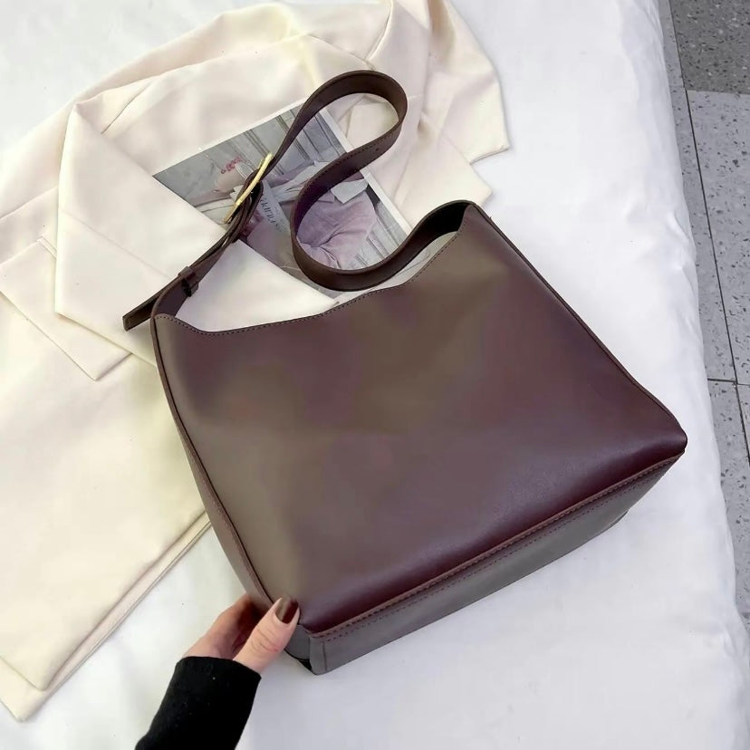 Talea – Elegante Ledertasche – Produktansicht 11