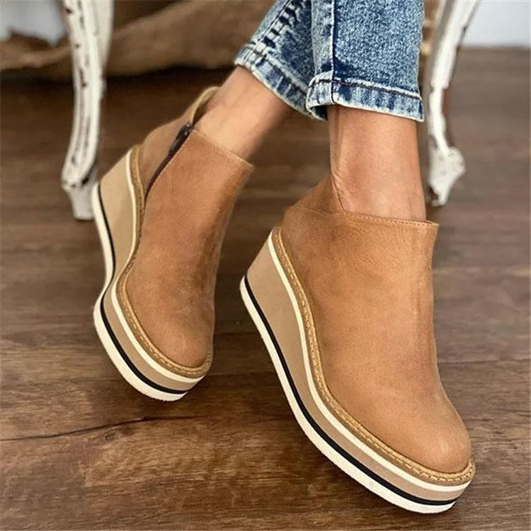 Christel – Raffinierte Stiefel – Produktansicht 1