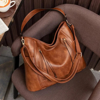 Paula – Ledertasche mit Fransen – Produktansicht 6
