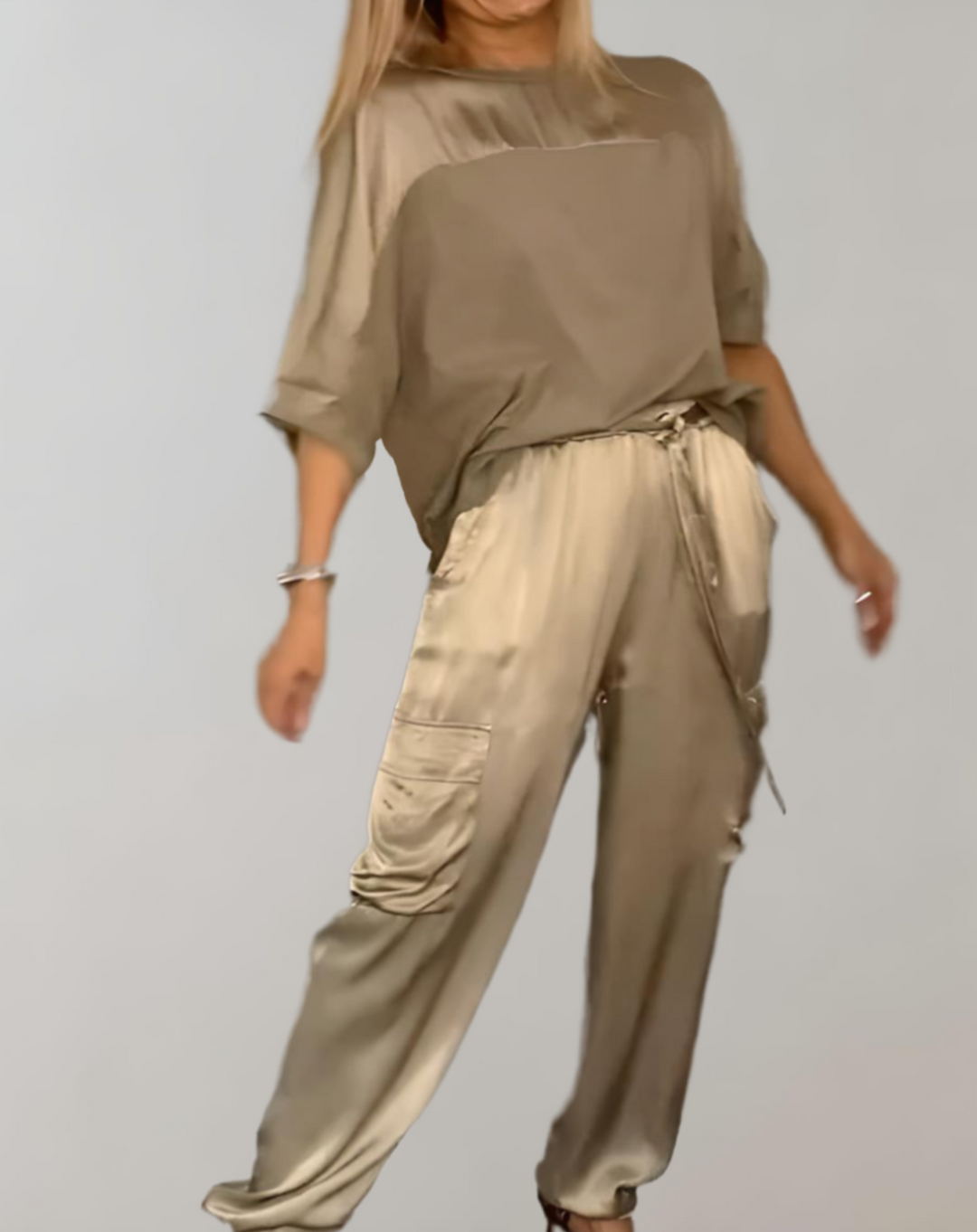 Frieda – Cargo-Lounge-Set aus Seide – Produktansicht 3