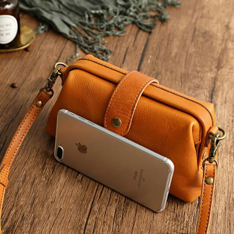 Lotte – Modische Schultertasche – Produktansicht 4