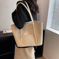 Paula – Raffinierte Schultertasche – Produktansicht 11