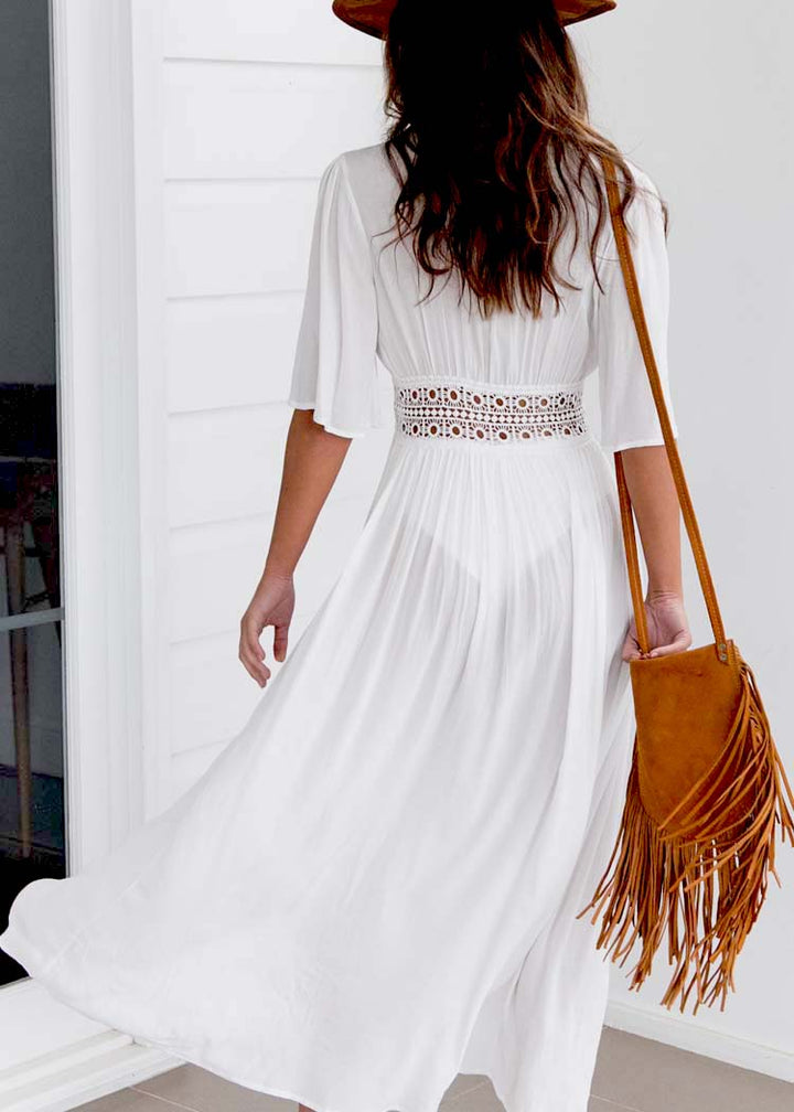 Lange Strandkleid mit Spitzenakzenten und Schleifenverschluss – Elena