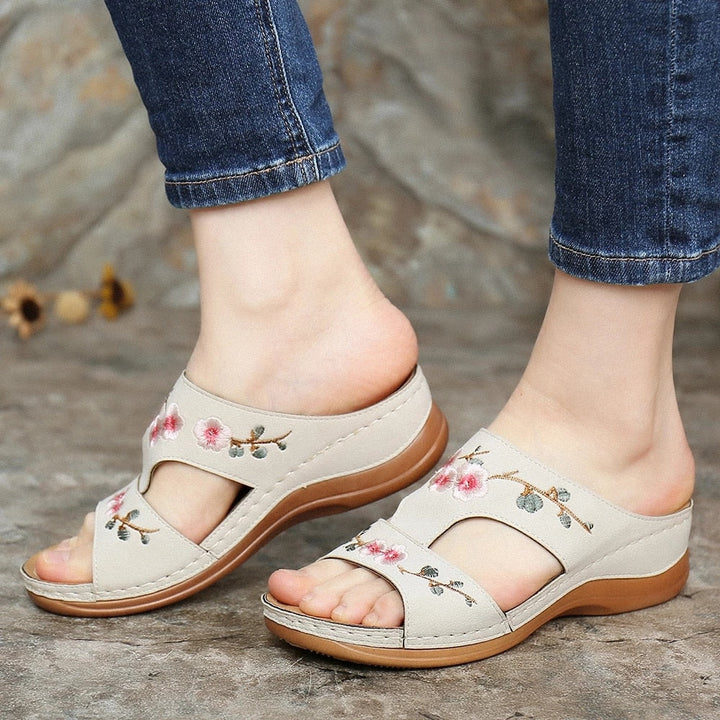 Orthopädische Blumen-Sandalen für Damen – Florina