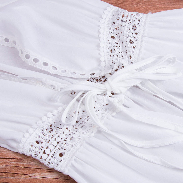 Lange Strandkleid mit Spitzenakzenten und Schleifenverschluss – Elena