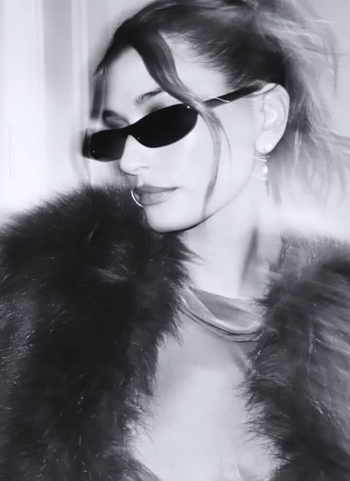 Mara – Modische Sonnenbrille – Produktansicht 6