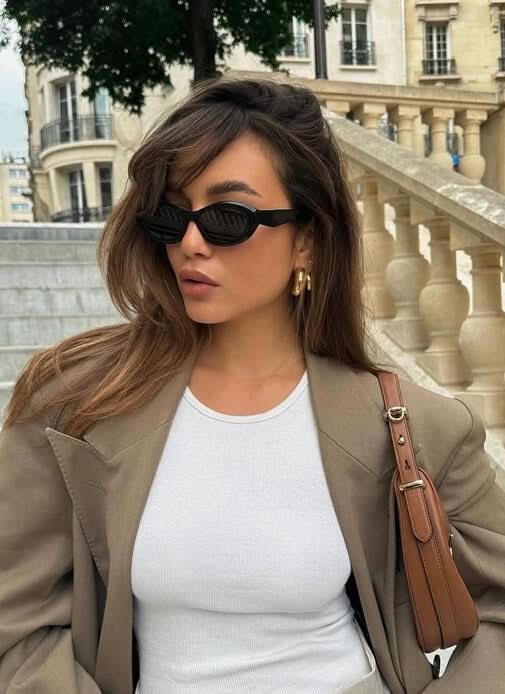 Cecilia – Minimalistische Sonnenbrille – Produktansicht 4