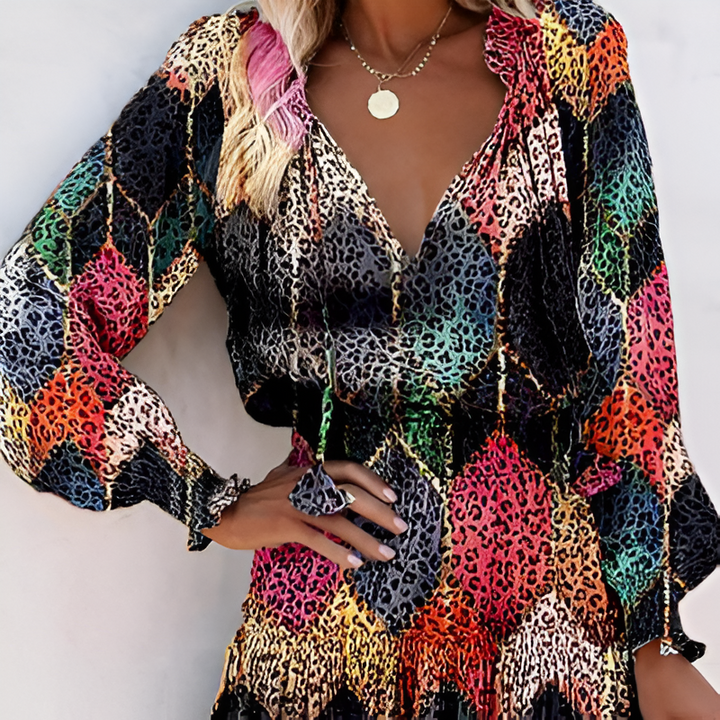 Fröhliches Sommerkleid mit Druck und Rüschen – Lina