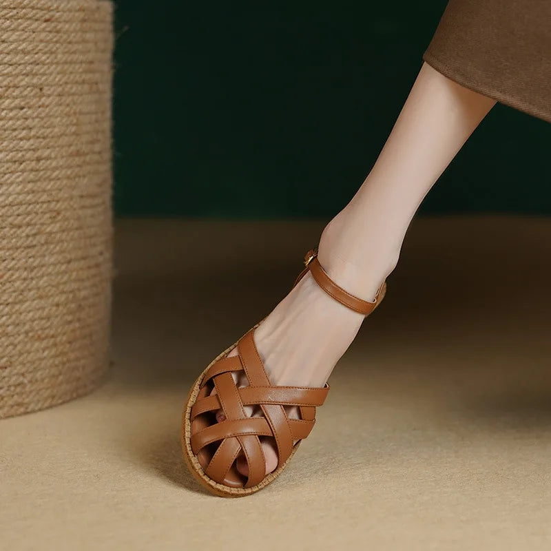 Stylische Sandalen mit bequemer Sohle – Amira