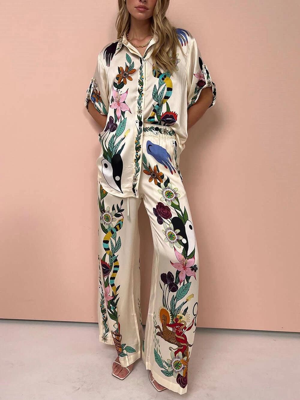 Selma – Blusen- und Hosenset aus Satin mit Print einzigartig, Stil Resort – Produktansicht 1