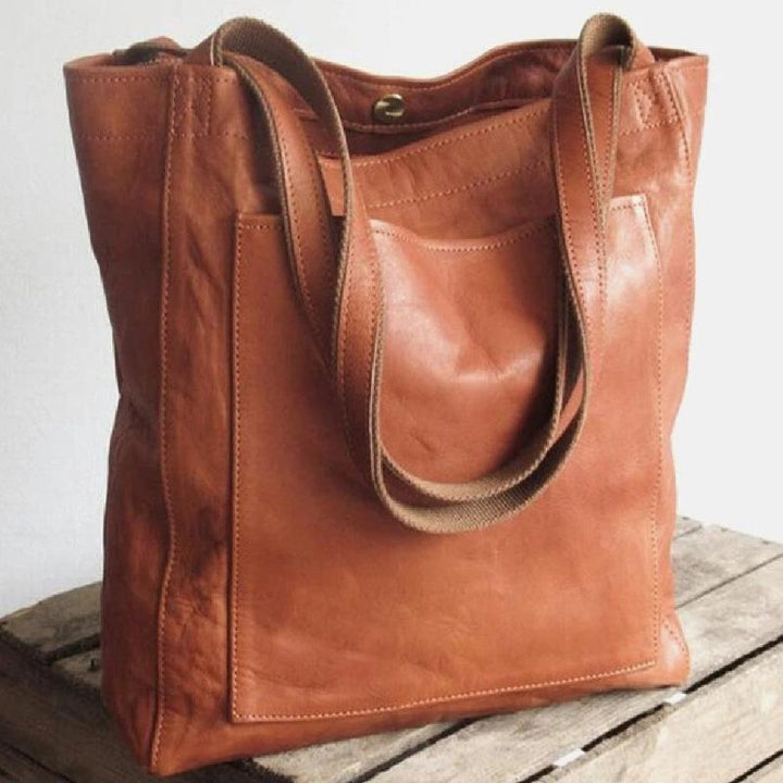 Runa – Klassische Ledertasche – Produktansicht 1