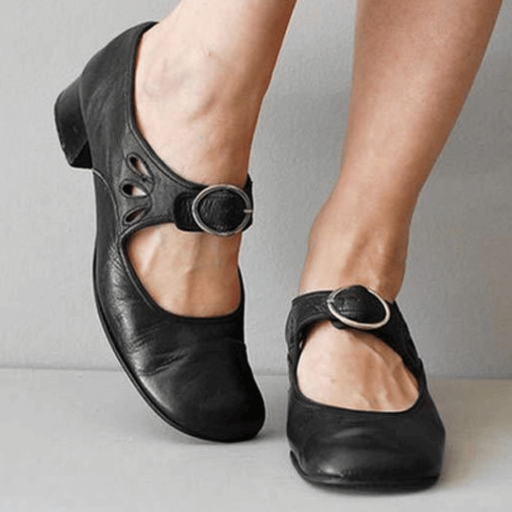 Einzigartige und Bequeme Damen Ledersandale – Marisa