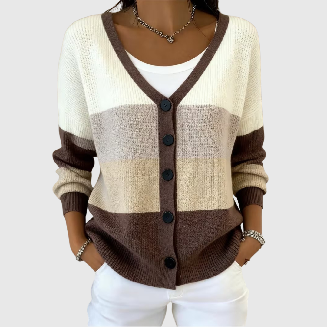 Johanna – Bequemer Strickcardigan mit Knöpfen – Produktansicht 1