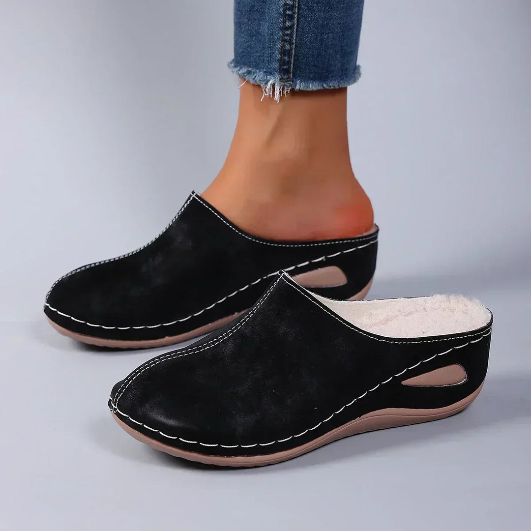 Grete – Orthopädische Hausschuhe – Produktansicht 4