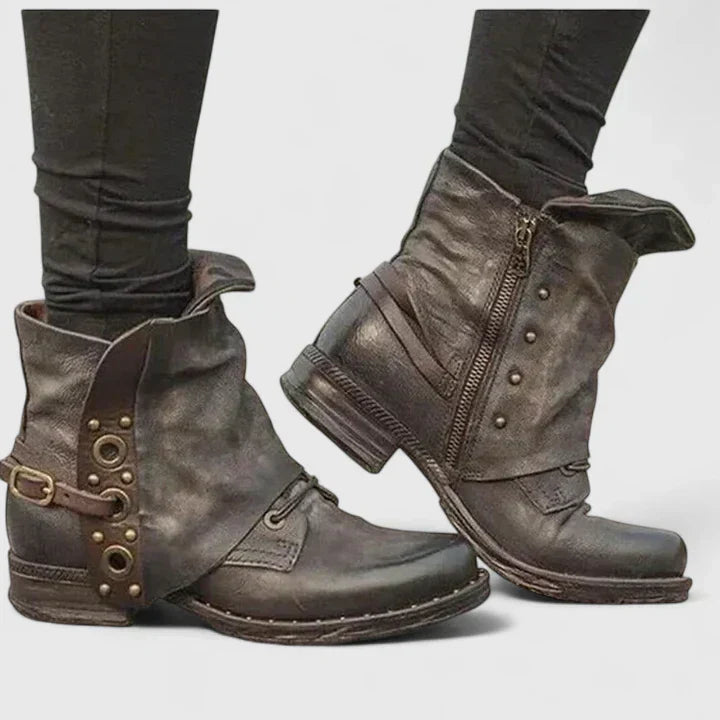 Annegret – Orthopädische Stiefel – Produktansicht 1