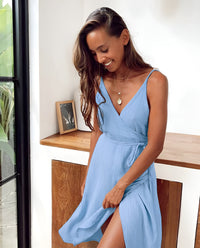 Leichtes Sommerkleid mit V-Ausschnitt – Amira