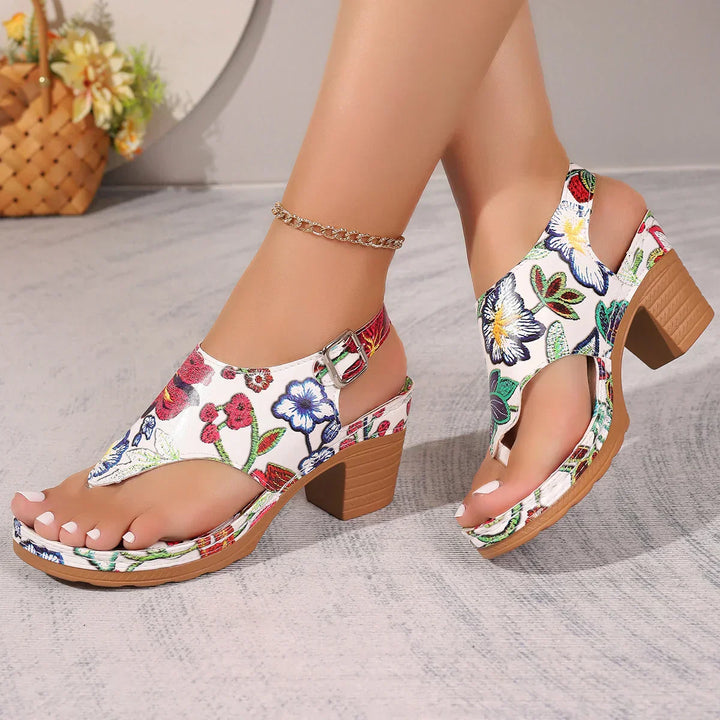 Bunte Damen Sandalen mit Blumenmuster und Blockabsatz – Yasmina