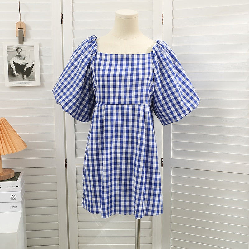 Modisches Damenkleid mit Karree-Ausschnitt & Puffärmeln – Selina