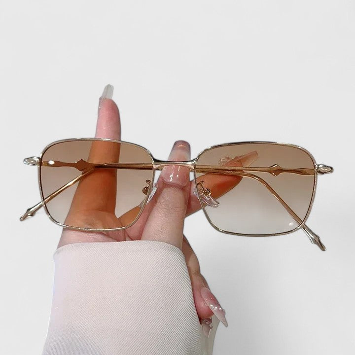 Luna – Elegante Sonnenbrille – Produktansicht 4