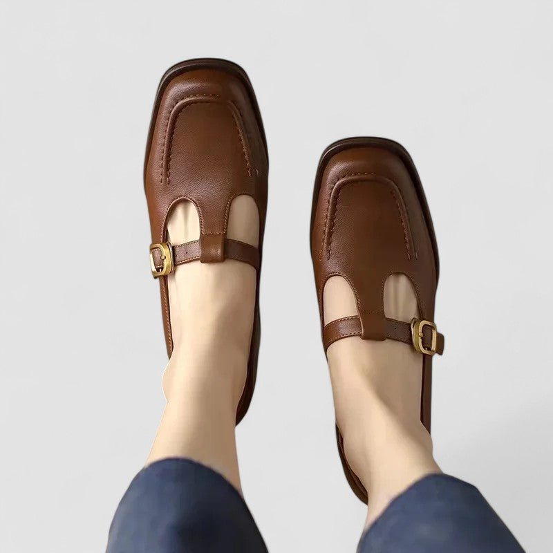 Lovisa – Orthopädische Mary-Jane-Schuhe mit T-Steg – Produktansicht 1